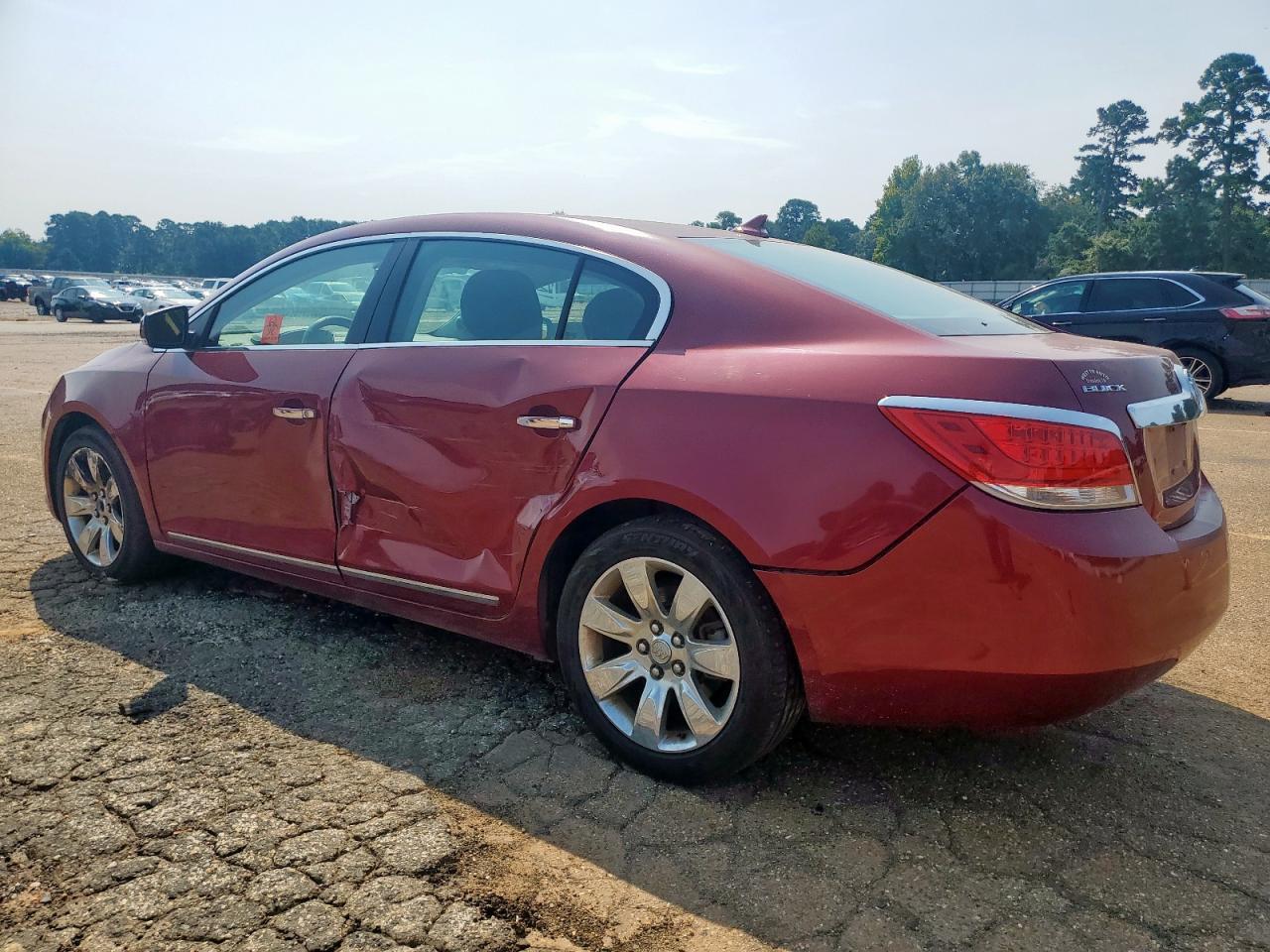 2010 Buick Lacrosse Cxl - Image 2