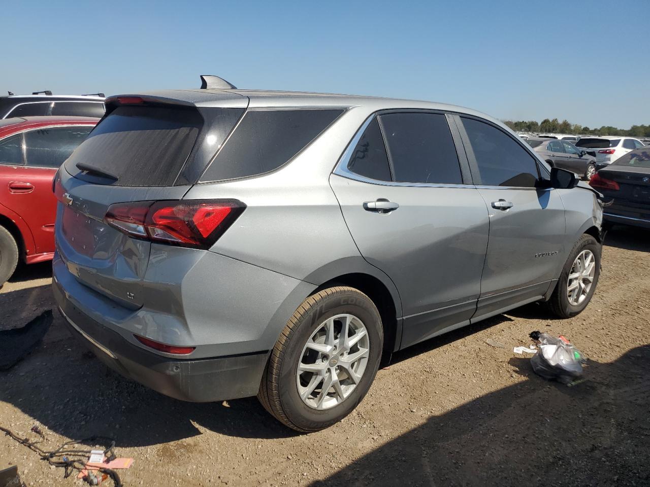 2024 Chevrolet Equinox Lt - Image 3