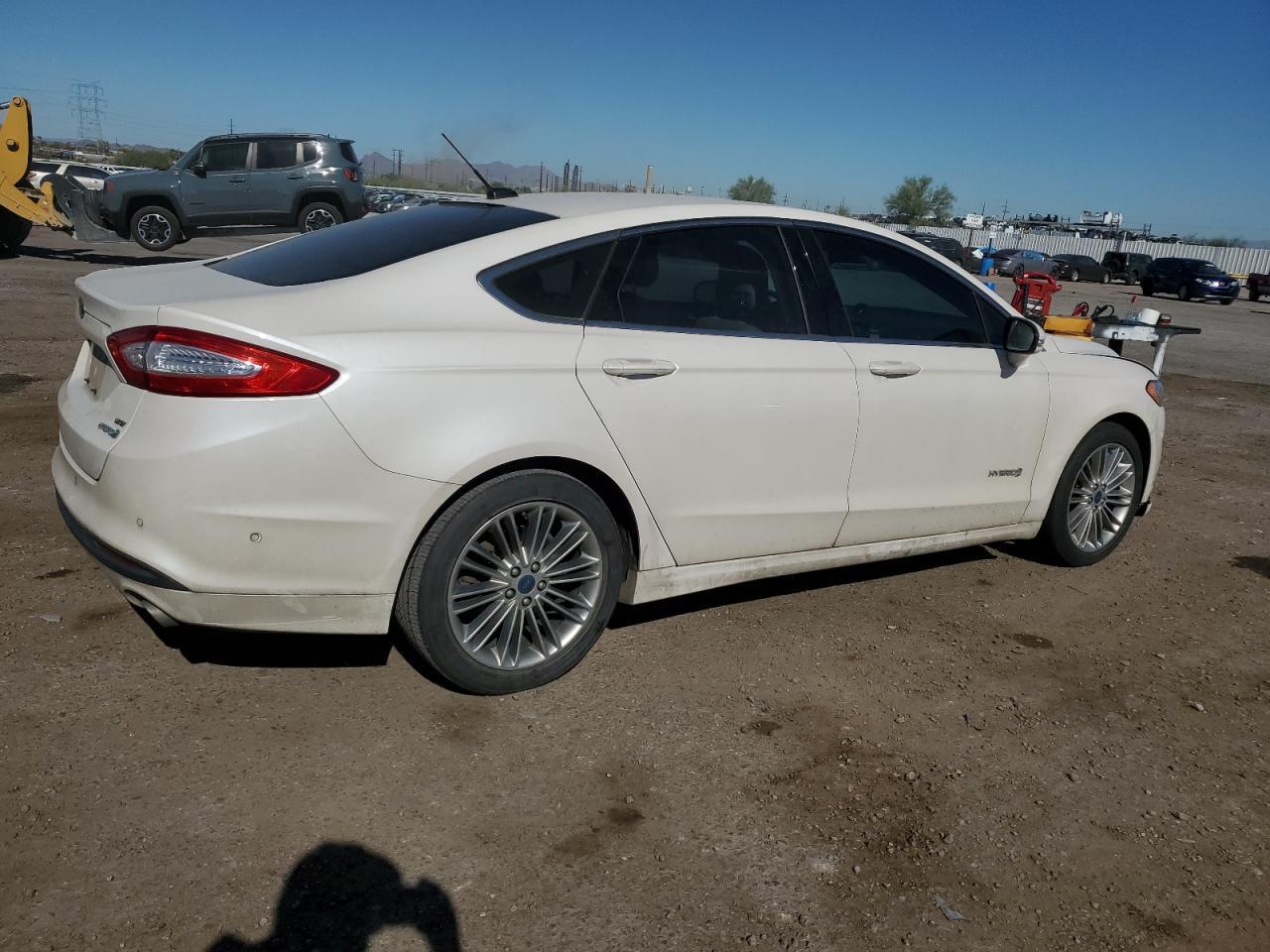 2014 Ford Fusion Se Hybrid - Фото 3