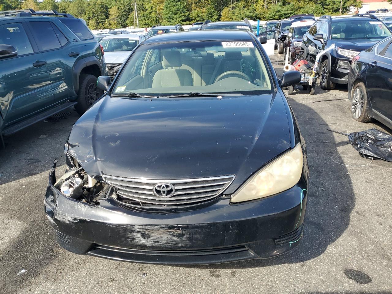2005 Toyota Camry Le - Фото 5