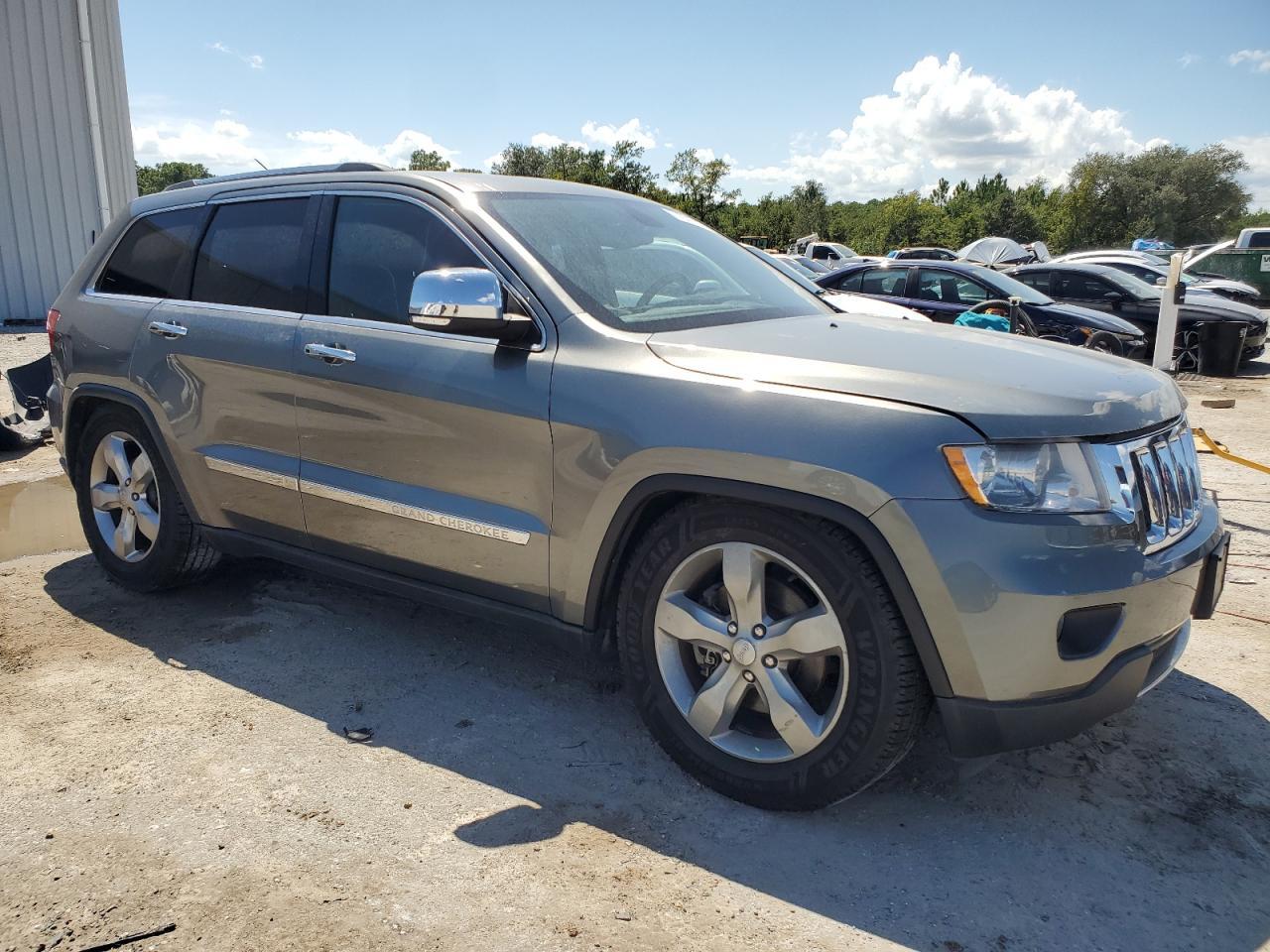 2013 Jeep Grand Cherokee Overland - Фото 4