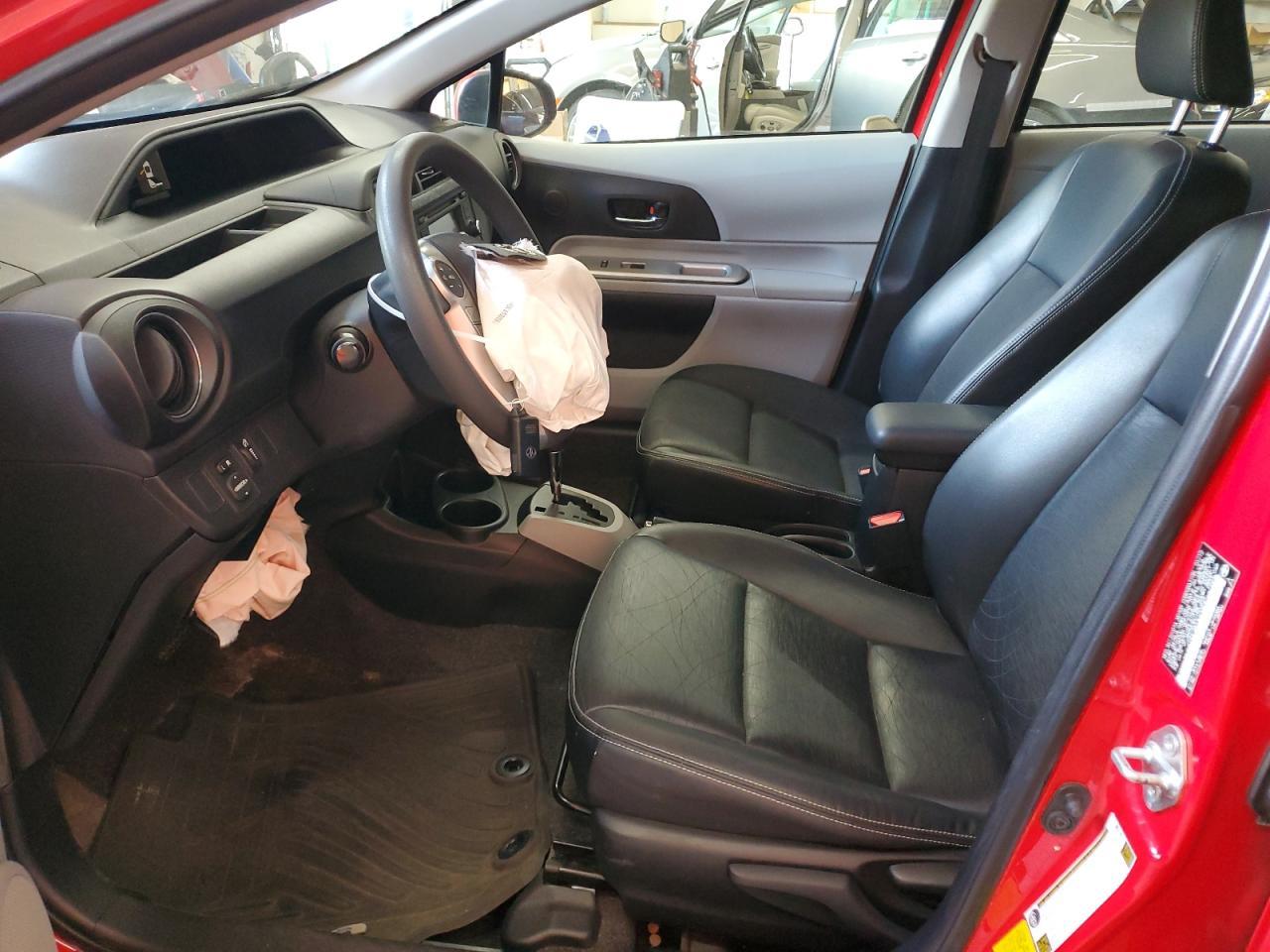 2012 Toyota Prius C - Image 7