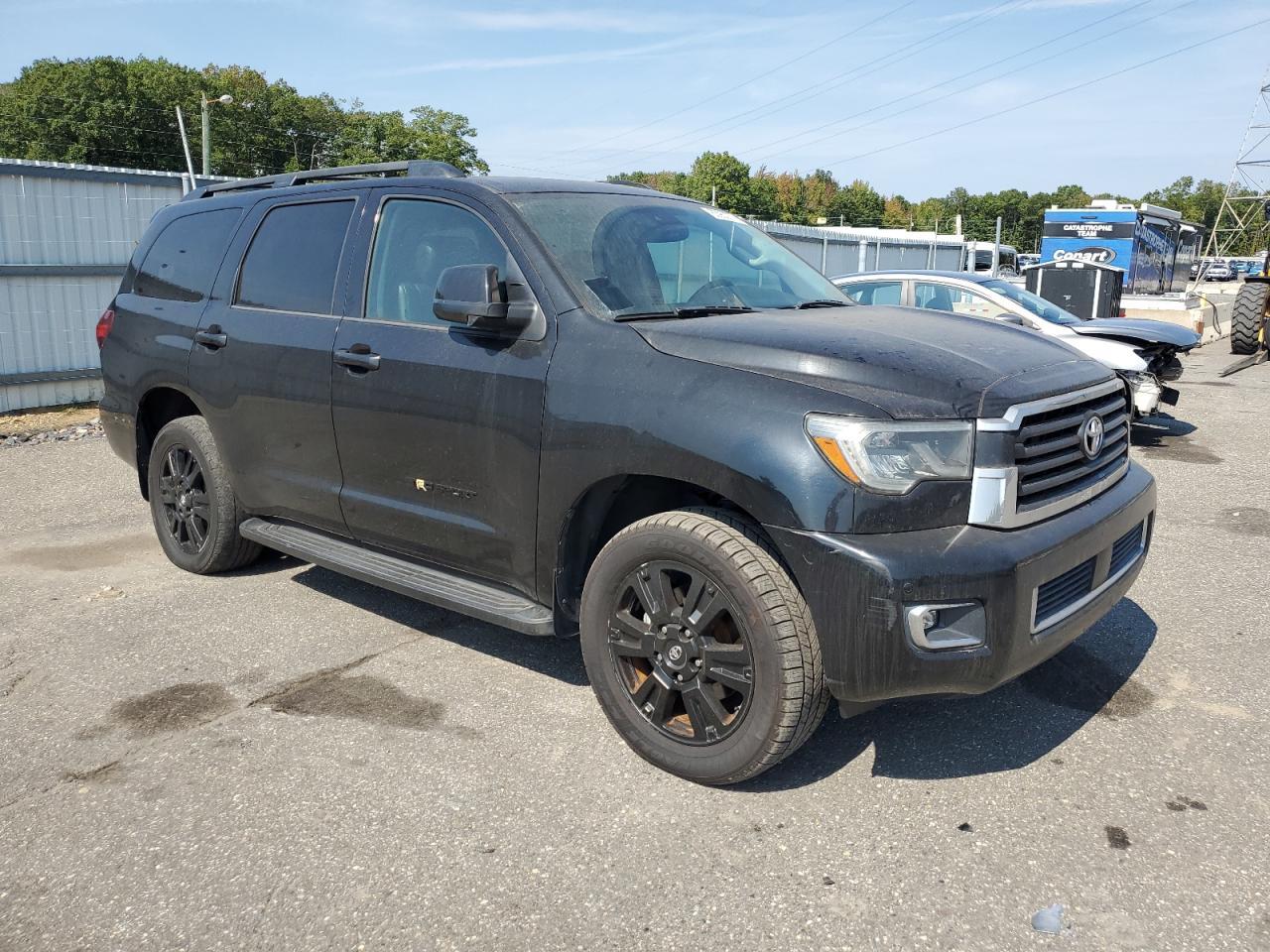2019 Toyota Sequoia Sr5 - Фото 4