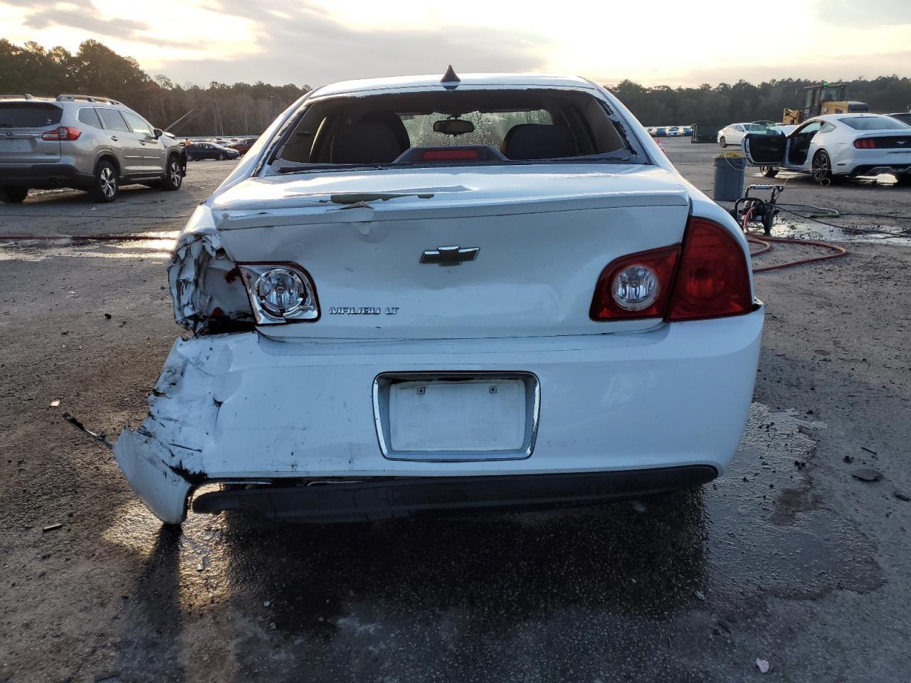 2012 Chevrolet Malibu 1Lt - Image 6