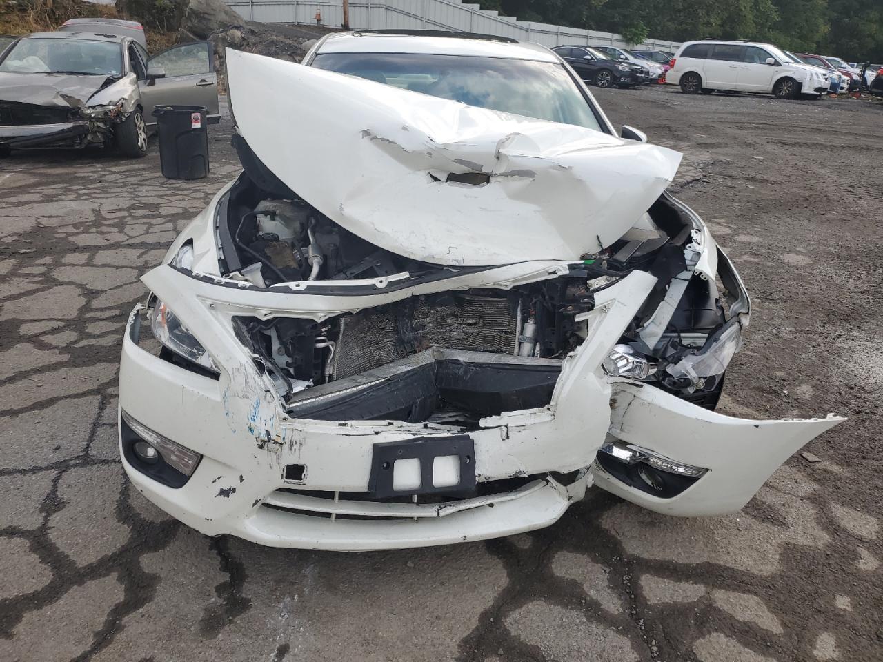 2014 Nissan Altima 2.5 - Image 5