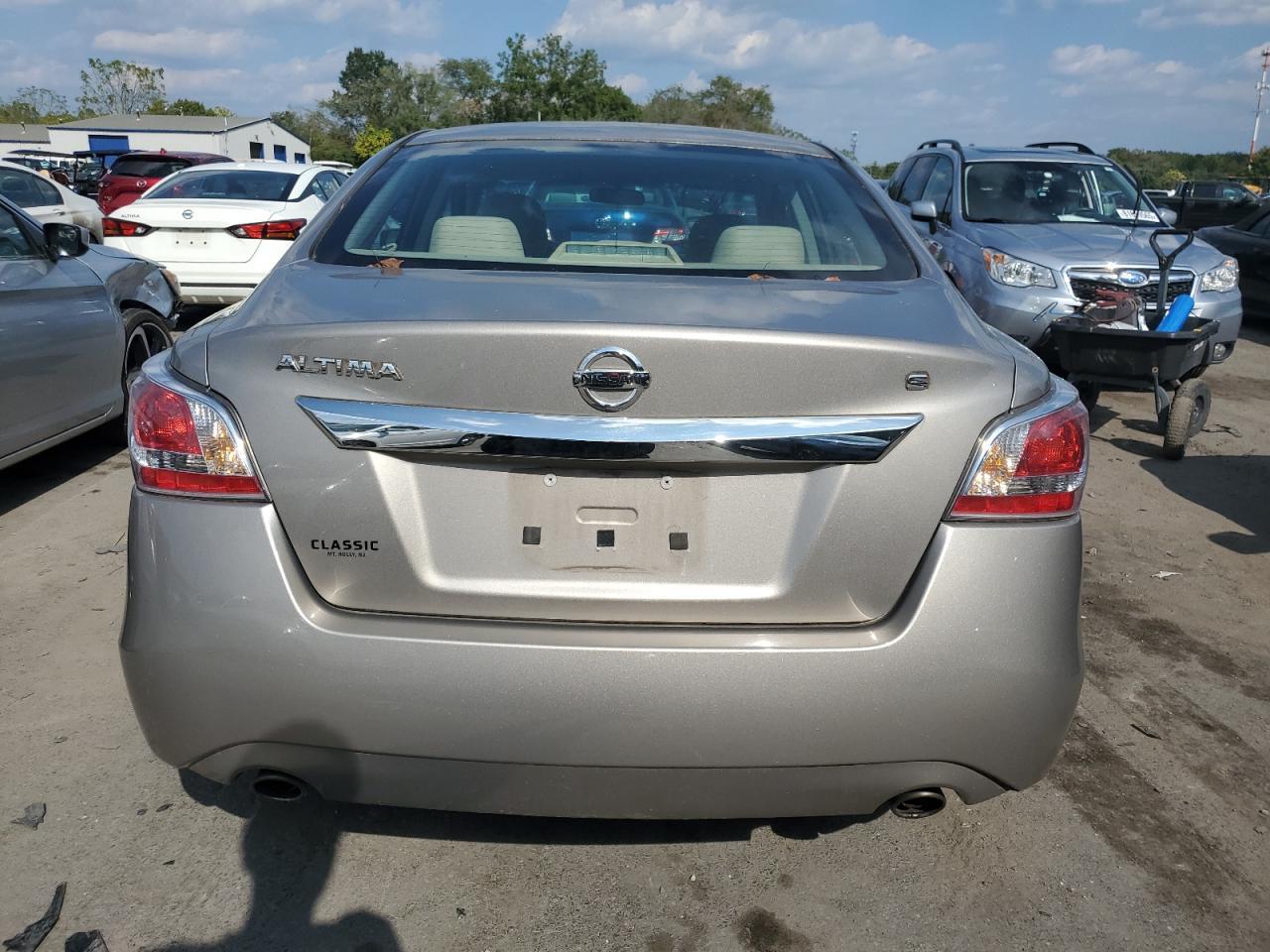 2015 Nissan Altima 2.5 - Фото 6