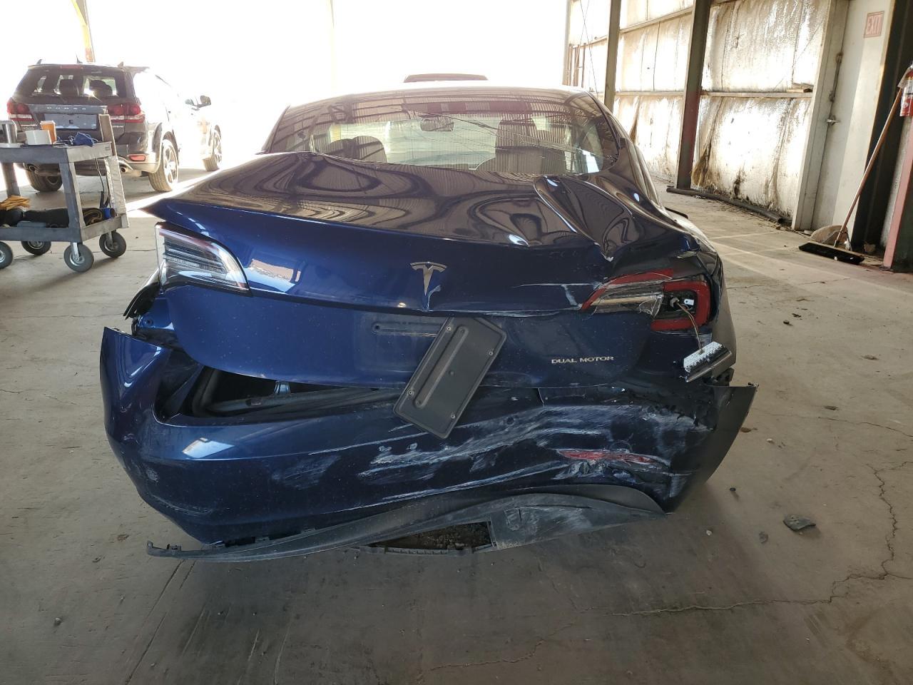 2022 Tesla Model 3 - Фото 6