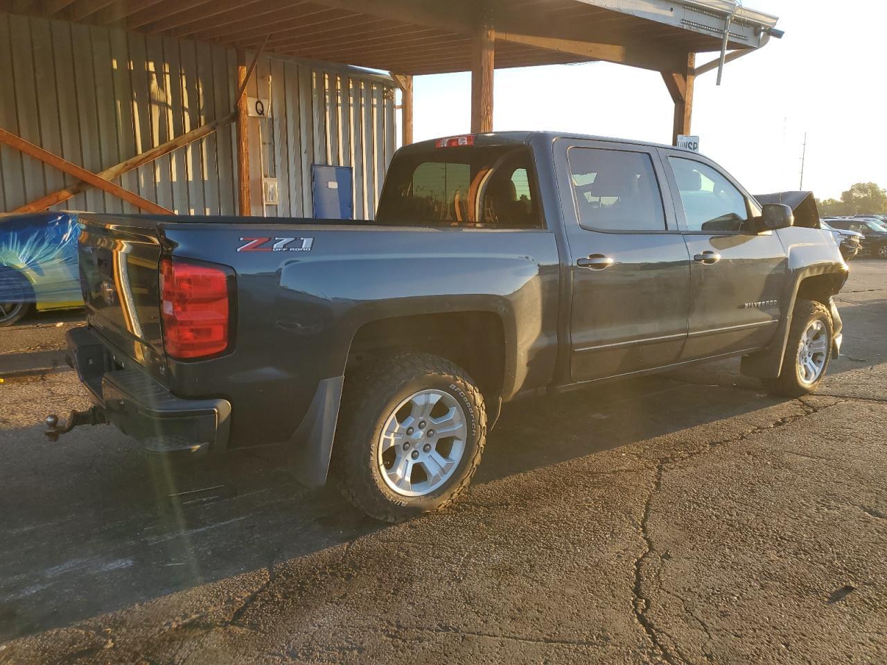 2018 Chevrolet Silverado K1500 Lt - Image 3
