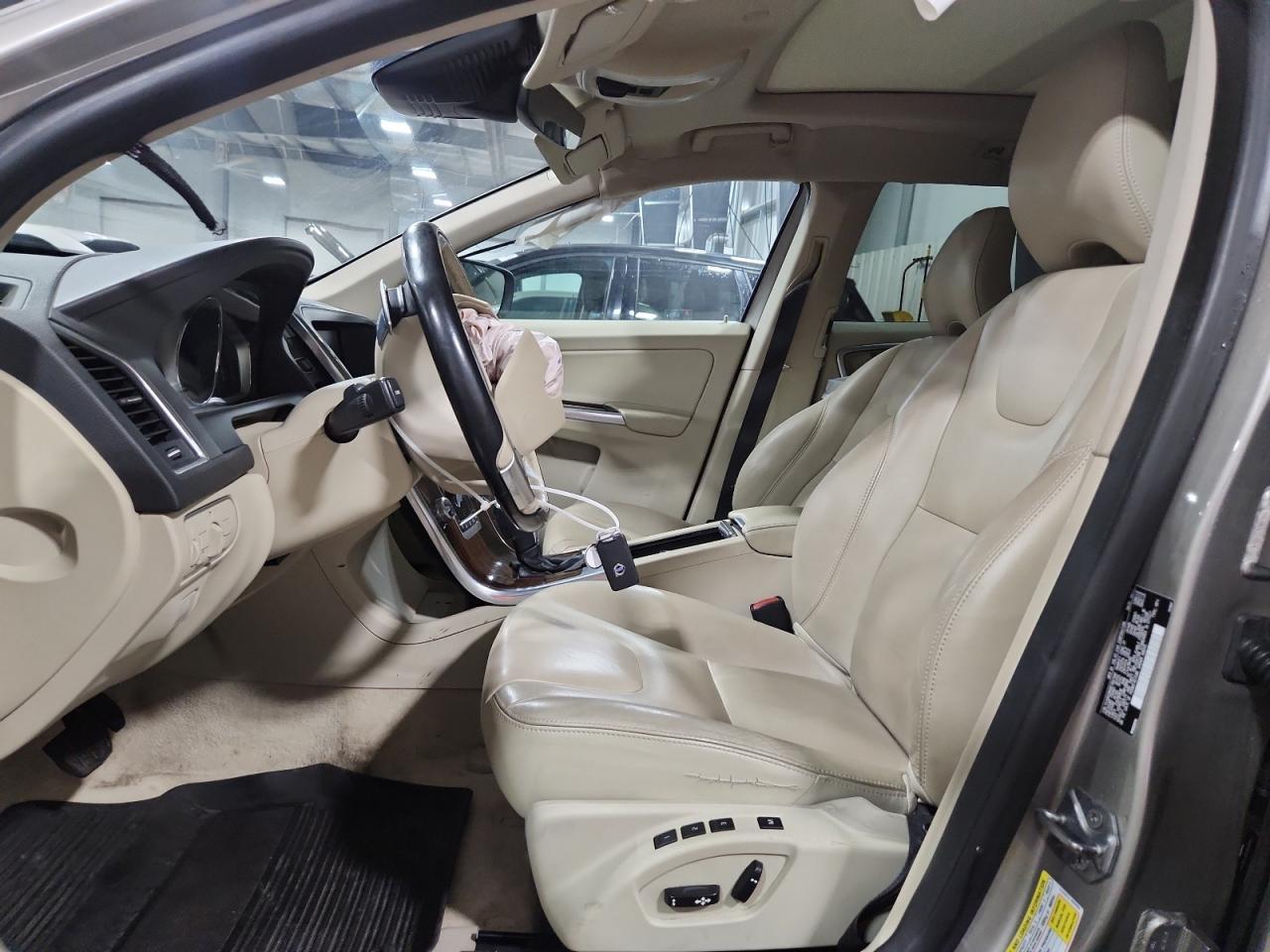 2015 Volvo Xc60 T6 Platinum - Фото 7