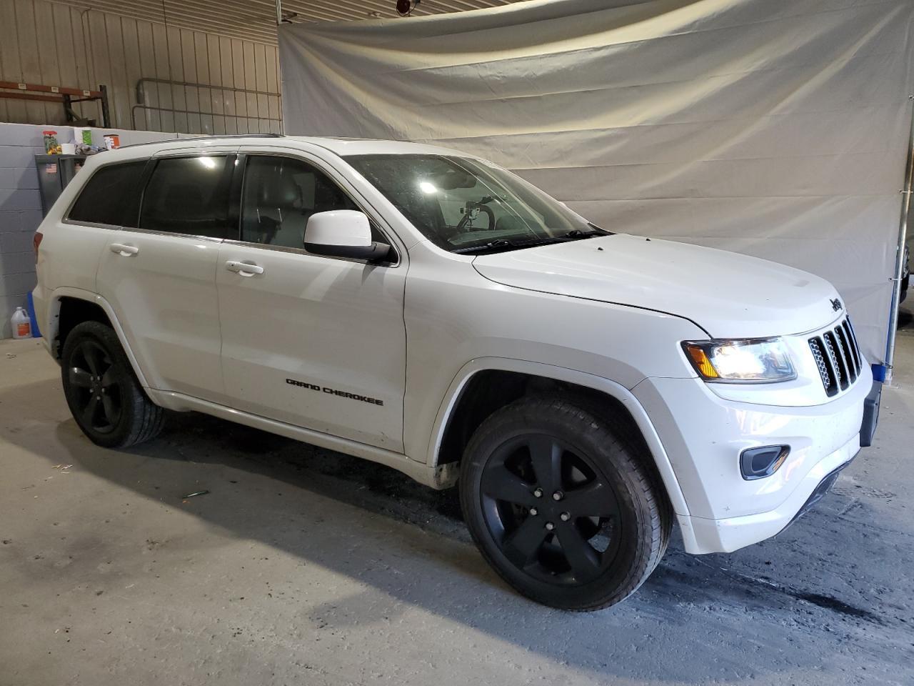 2015 Jeep Grand Cherokee Laredo - Фото 4