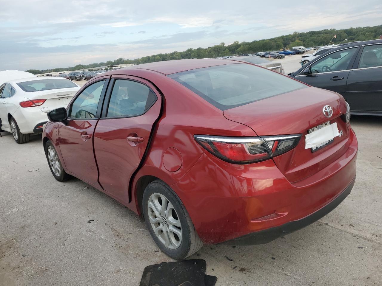 2017 Toyota Yaris Ia - Image 2