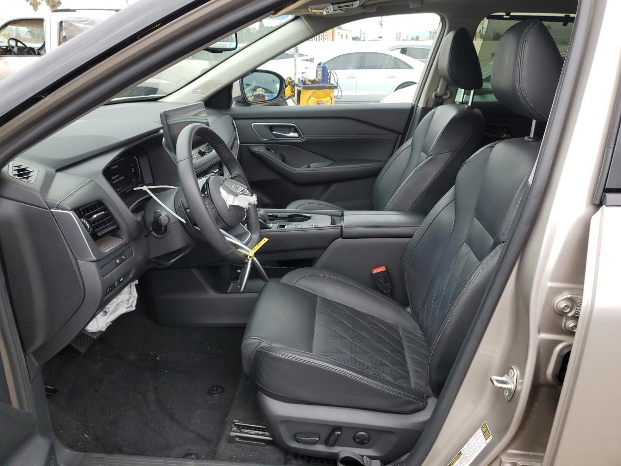 2024 Nissan Rogue Platinum - Фото 7