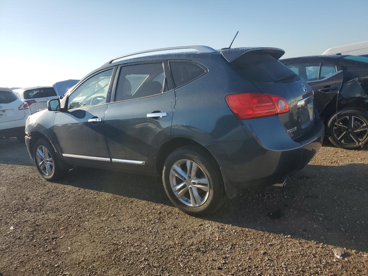 2012 Nissan Rogue S - Фото 2