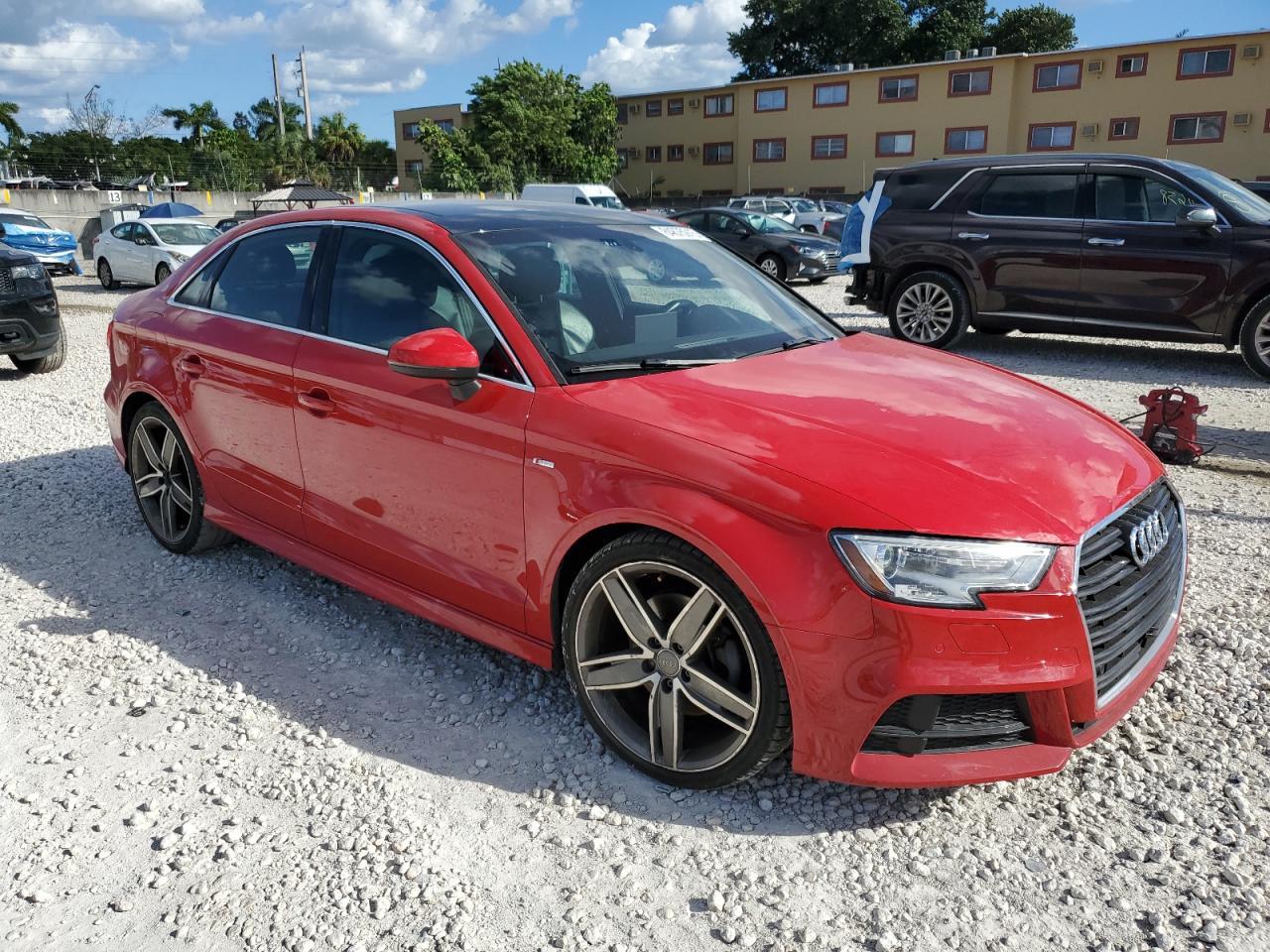 2018 Audi A3 Premium Plus - Фото 4