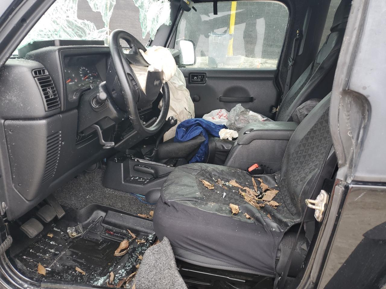 2005 Jeep Wrangler X - Image 7