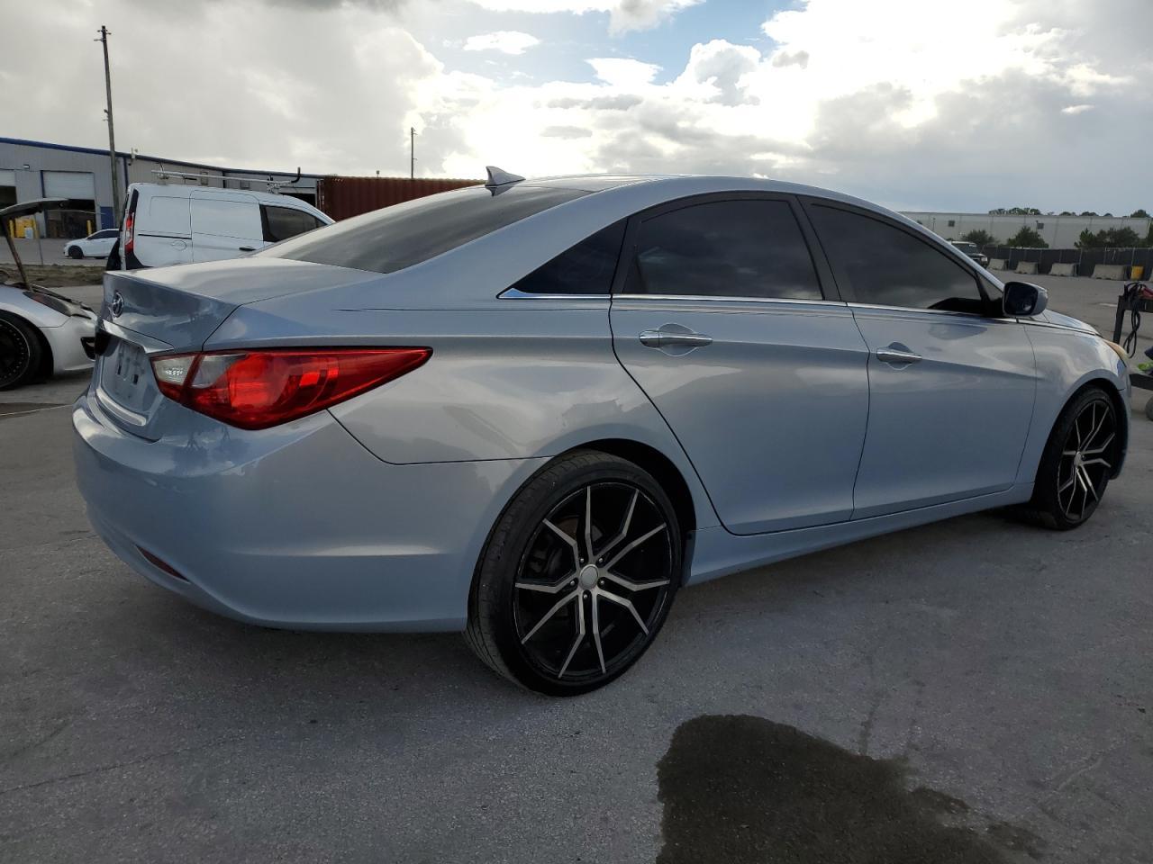 2013 Hyundai Sonata Gls - Фото 3
