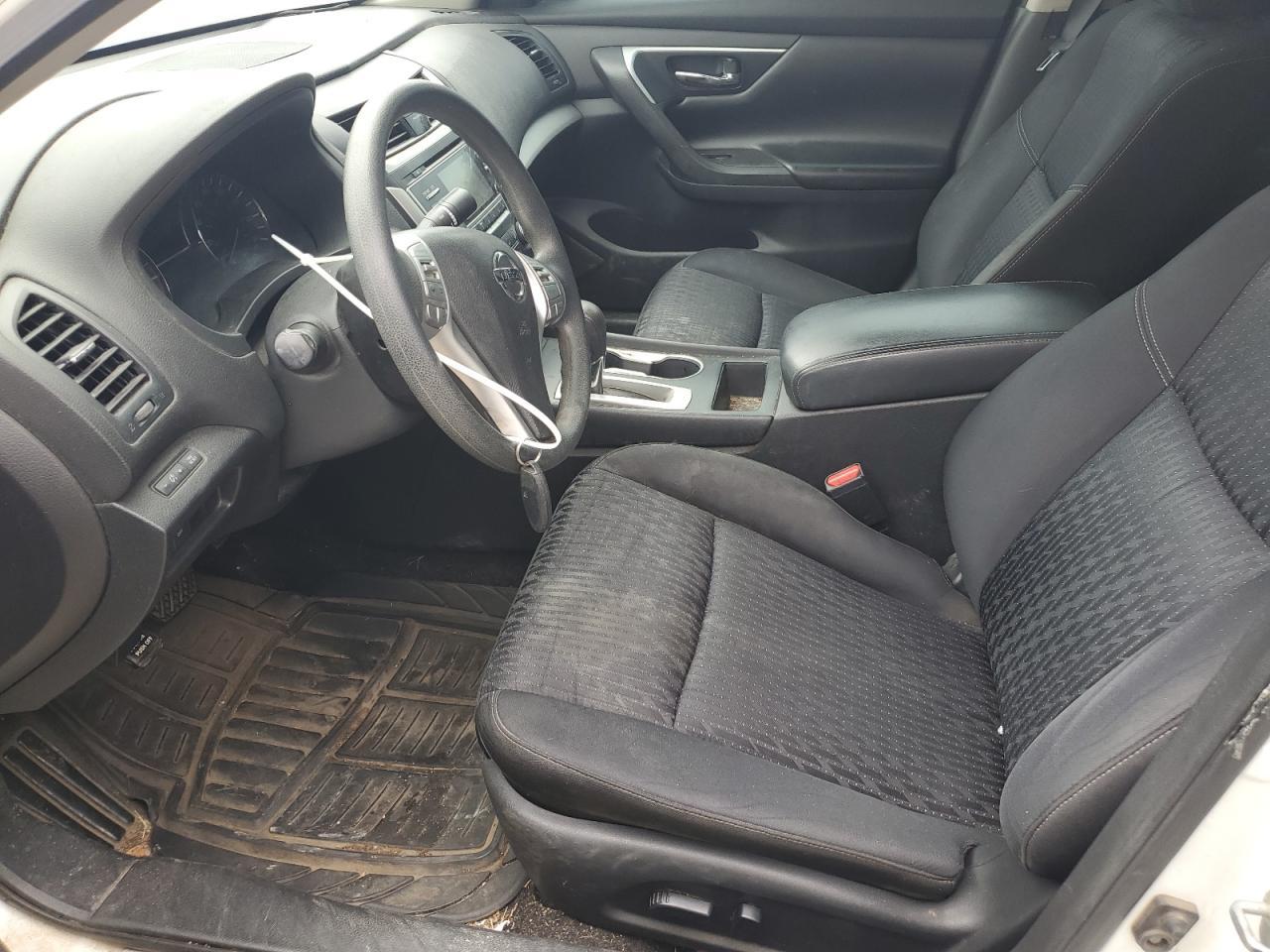 2016 Nissan Altima 2.5 - Image 7