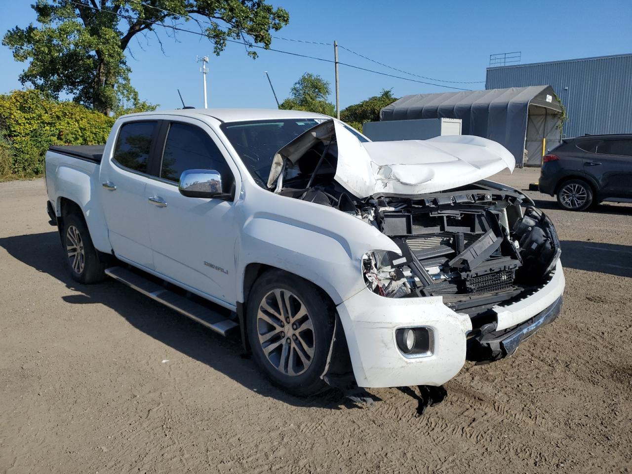 2018 GMC Canyon Denali - Image 4