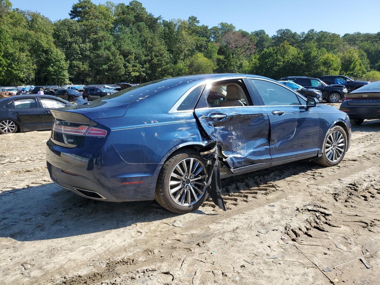 2017 Lincoln Mkz Select - Image 3