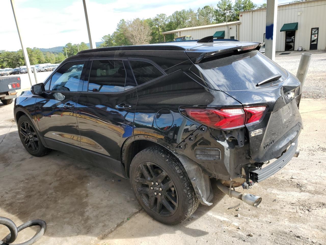 2019 Chevrolet Blazer 3Lt - Image 2