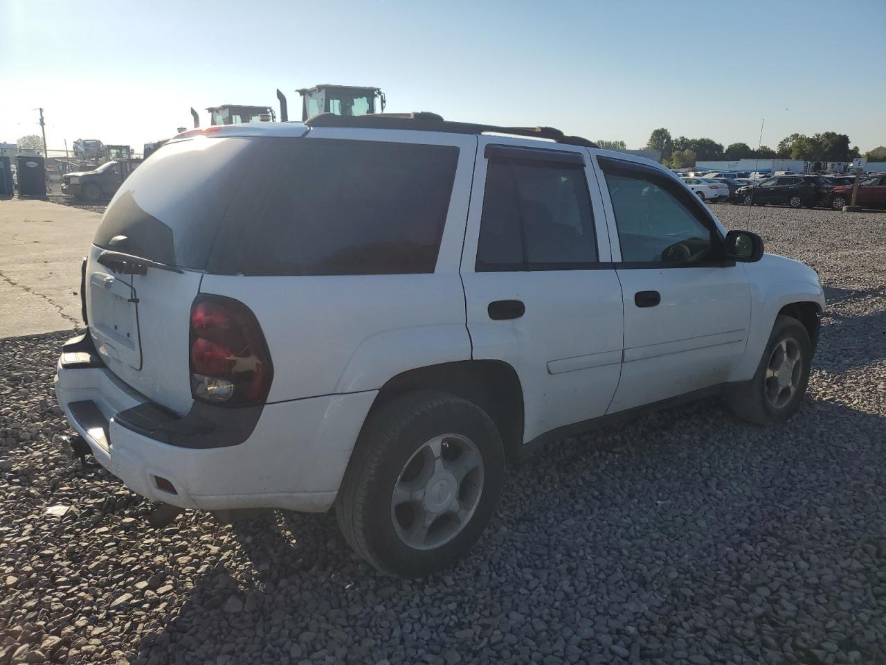 2007 Chevrolet Trailblazer Ls - Image 3