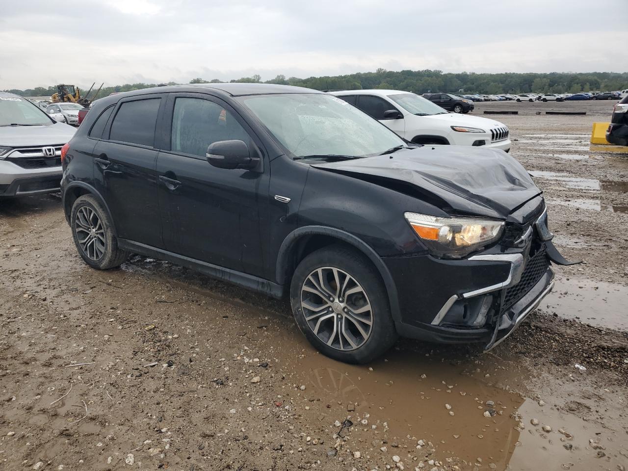 2019 Mitsubishi Outlander Sport Se - Фото 4