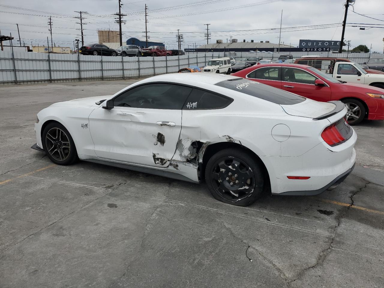 2018 Ford Mustang - Фото 2
