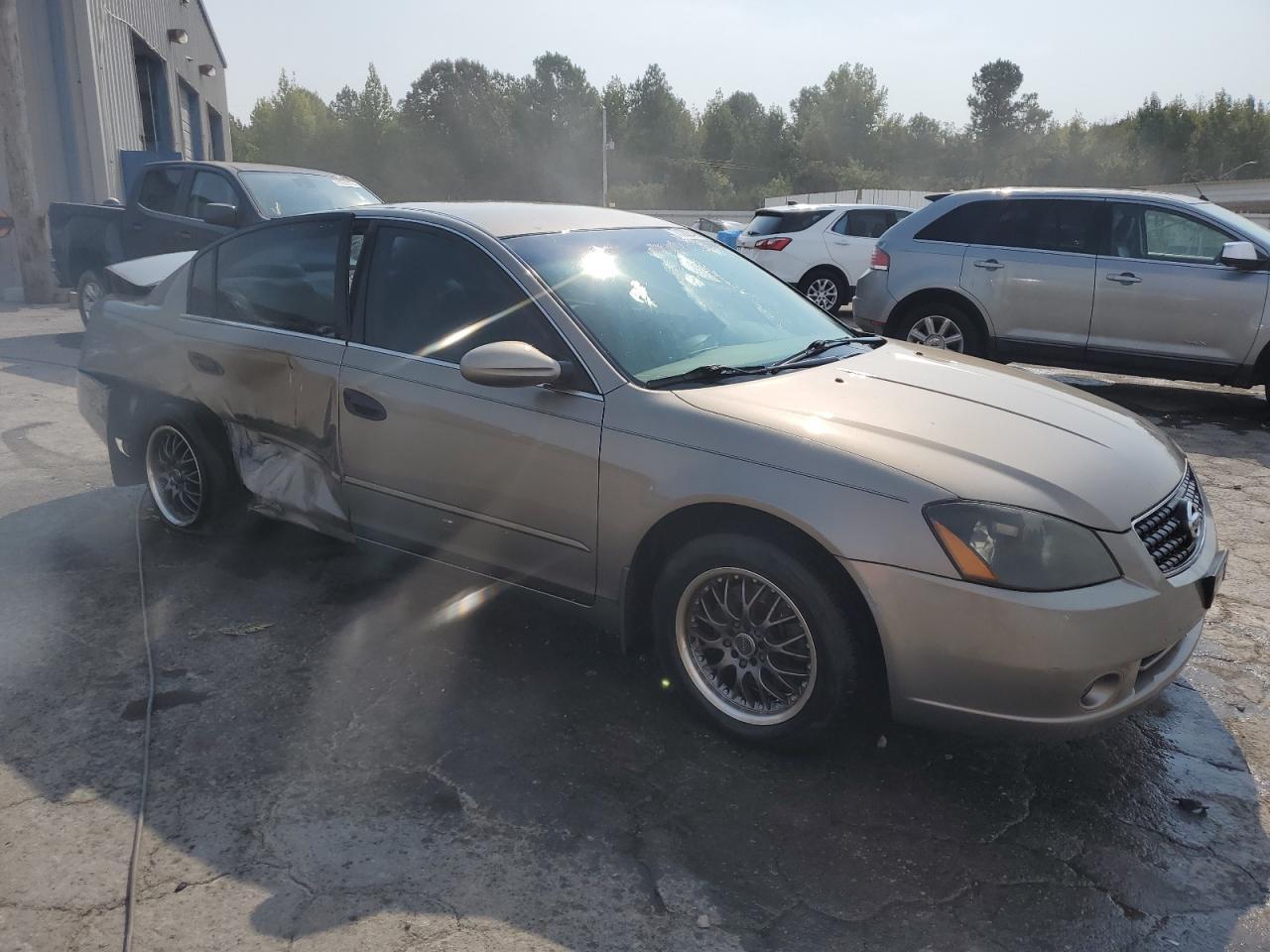 2005 Nissan Altima 2.5 - Фото 4