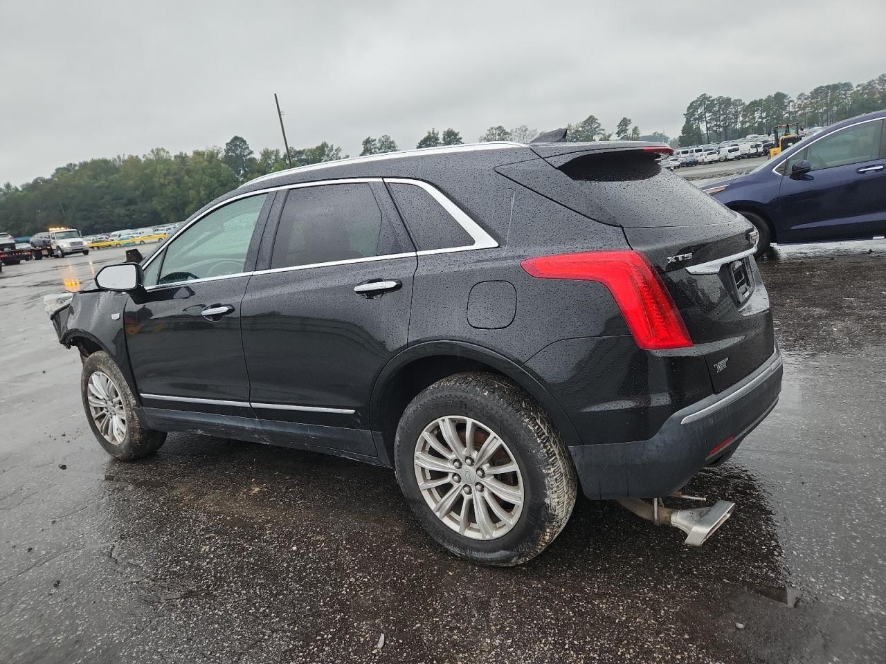 2017 Cadillac Xt5 - Фото 2