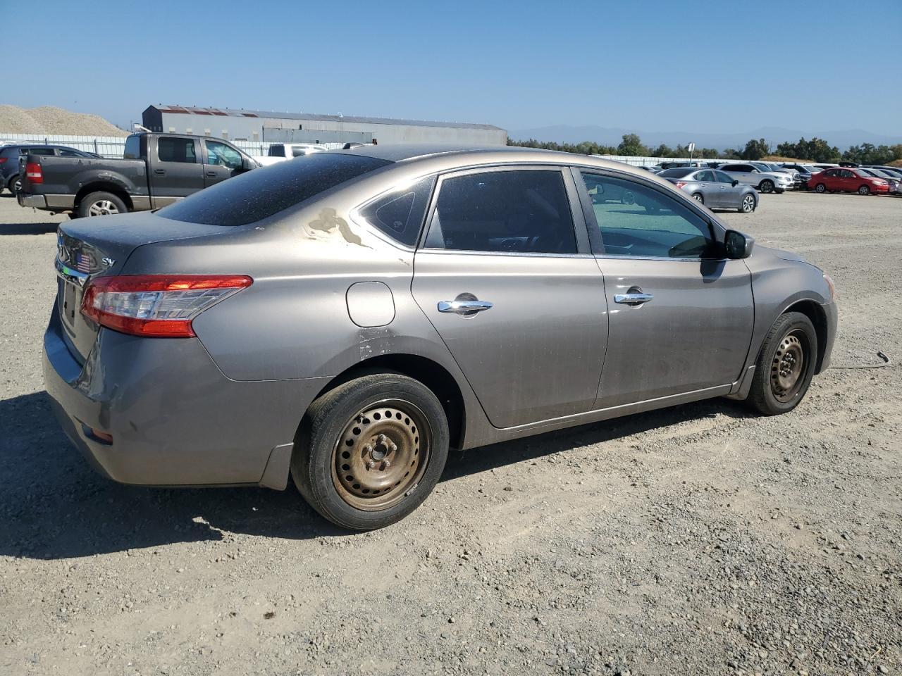 2015 Nissan Sentra S - Фото 3