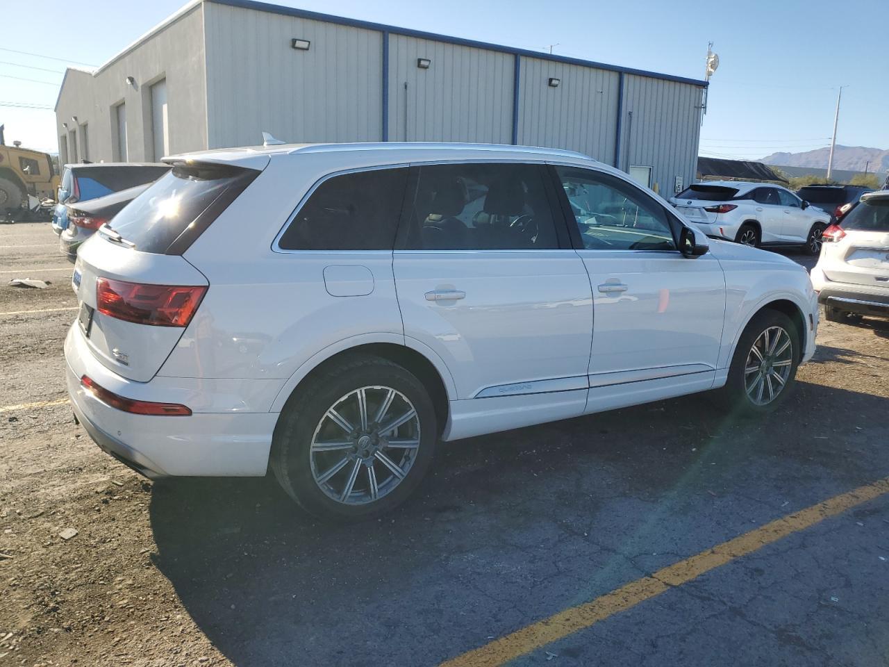 2017 Audi Q7 Premium Plus - Фото 3