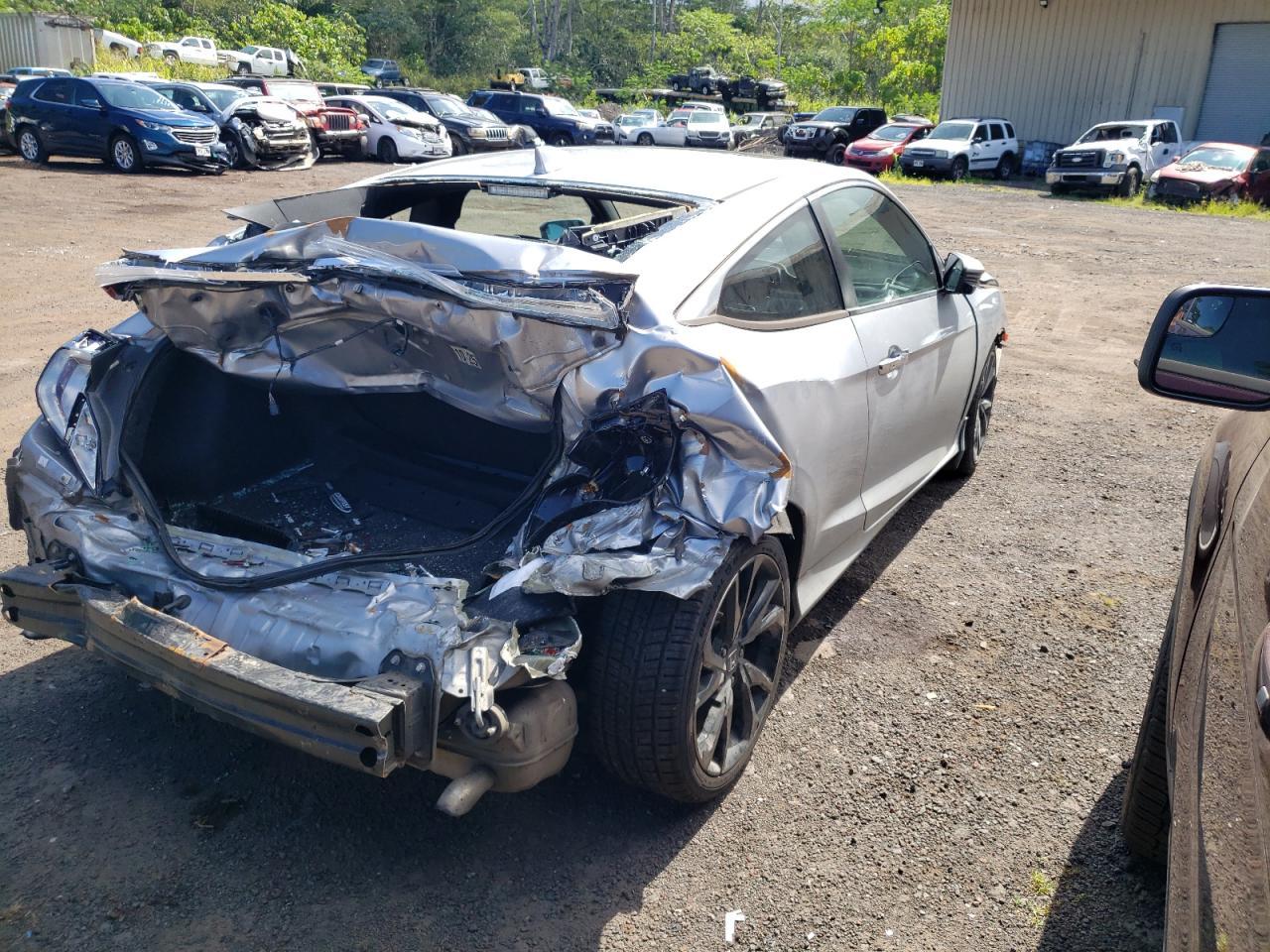 2019 Honda Civic Touring - Image 3