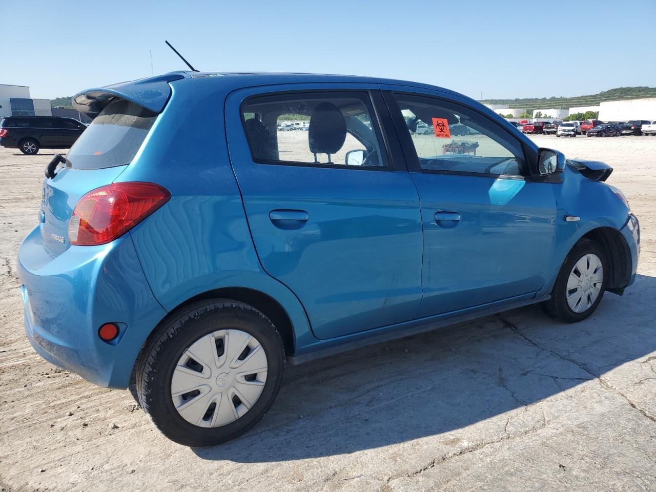 2015 Mitsubishi Mirage De - Фото 3