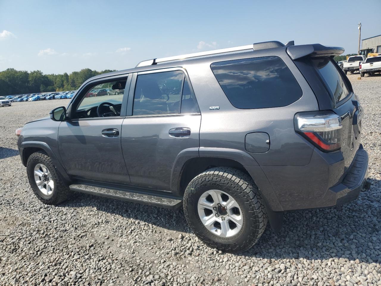 2022 Toyota 4Runner Sr5/Sr5 Premium - Фото 2