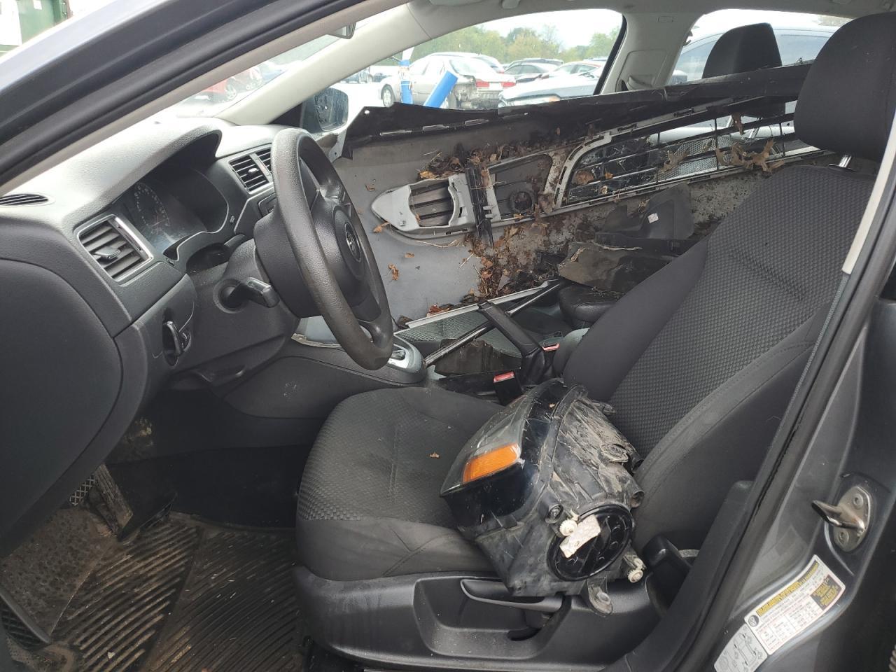 2013 Volkswagen Jetta Base - Image 7