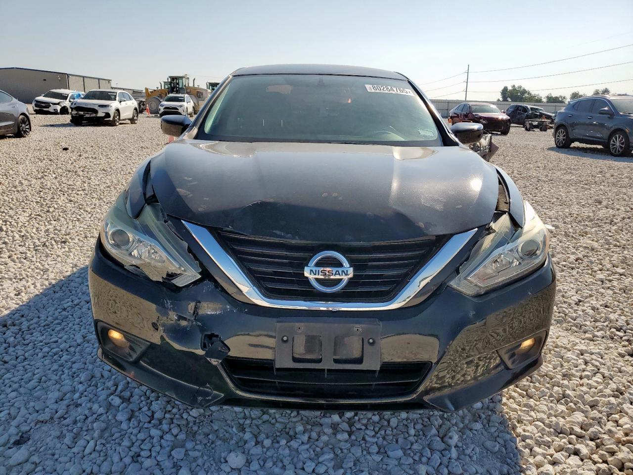 2017 Nissan Altima 2.5 - Image 5