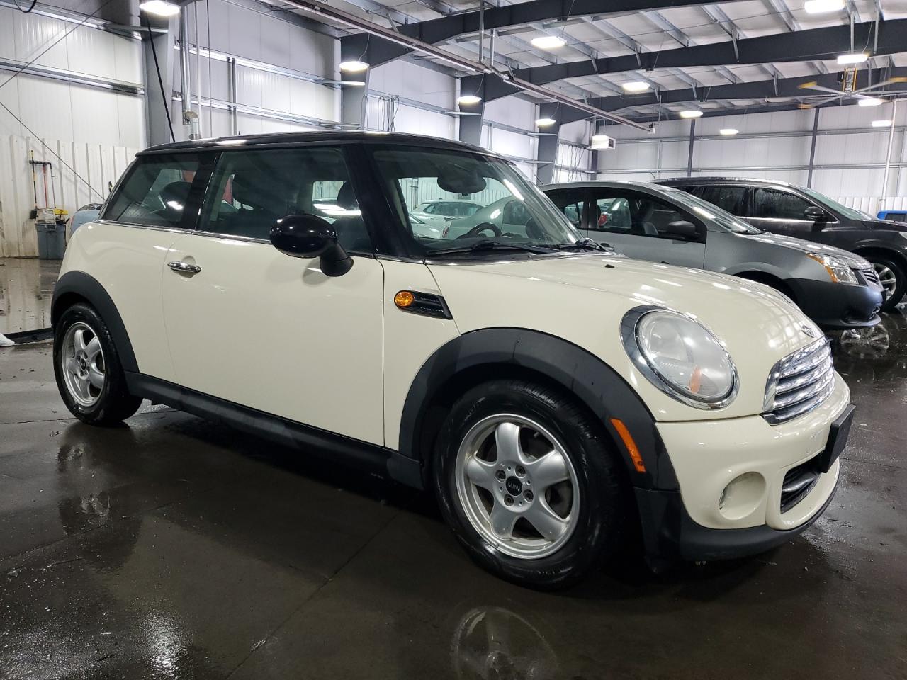 2011 Mini Cooper - Image 4
