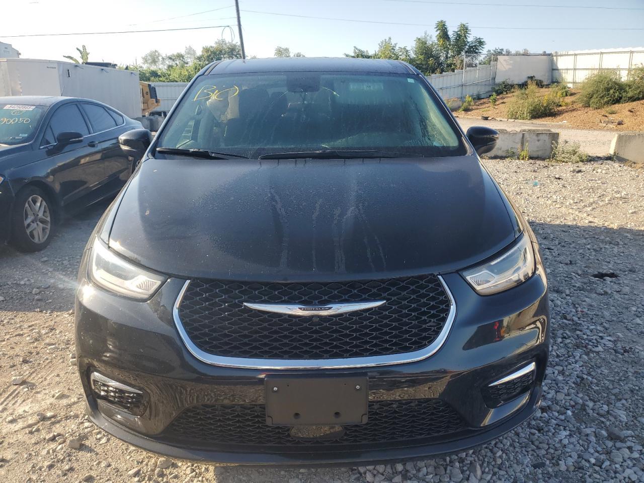 2023 Chrysler Pacifica Touring L - Фото 5