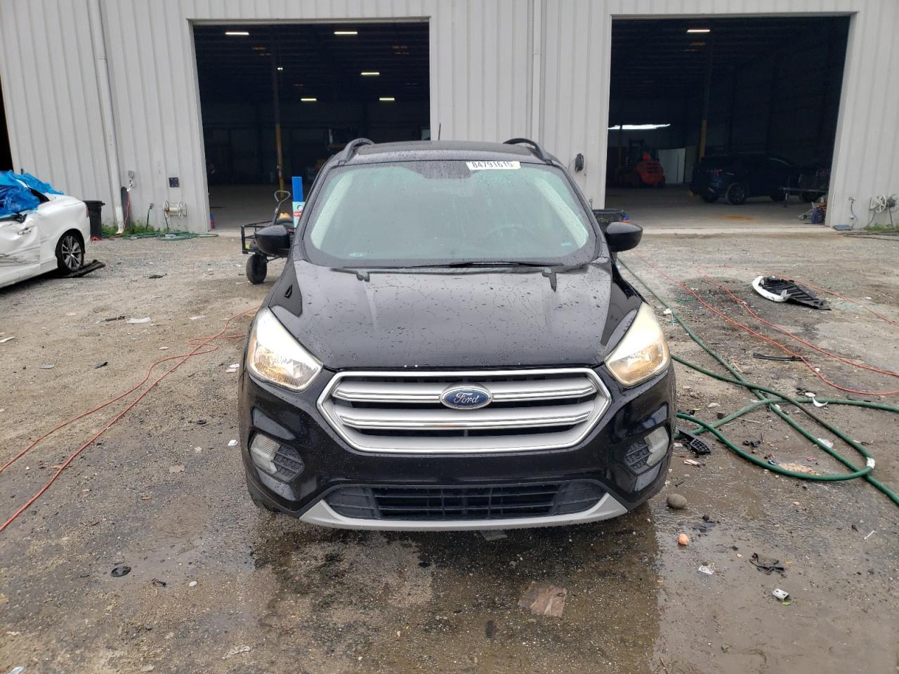 2018 Ford Escape Se - Фото 5