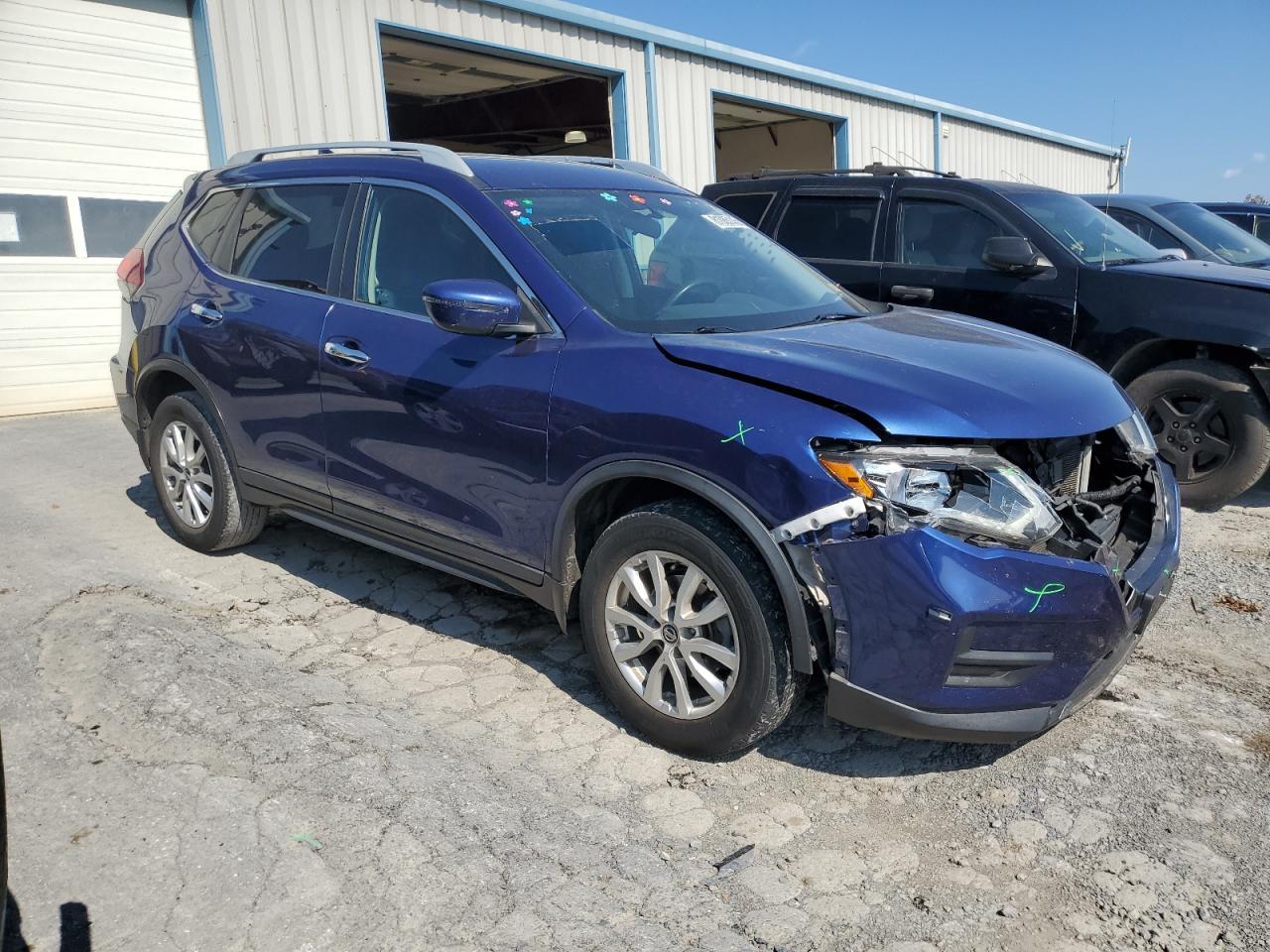 2018 Nissan Rogue Sv - Image 4