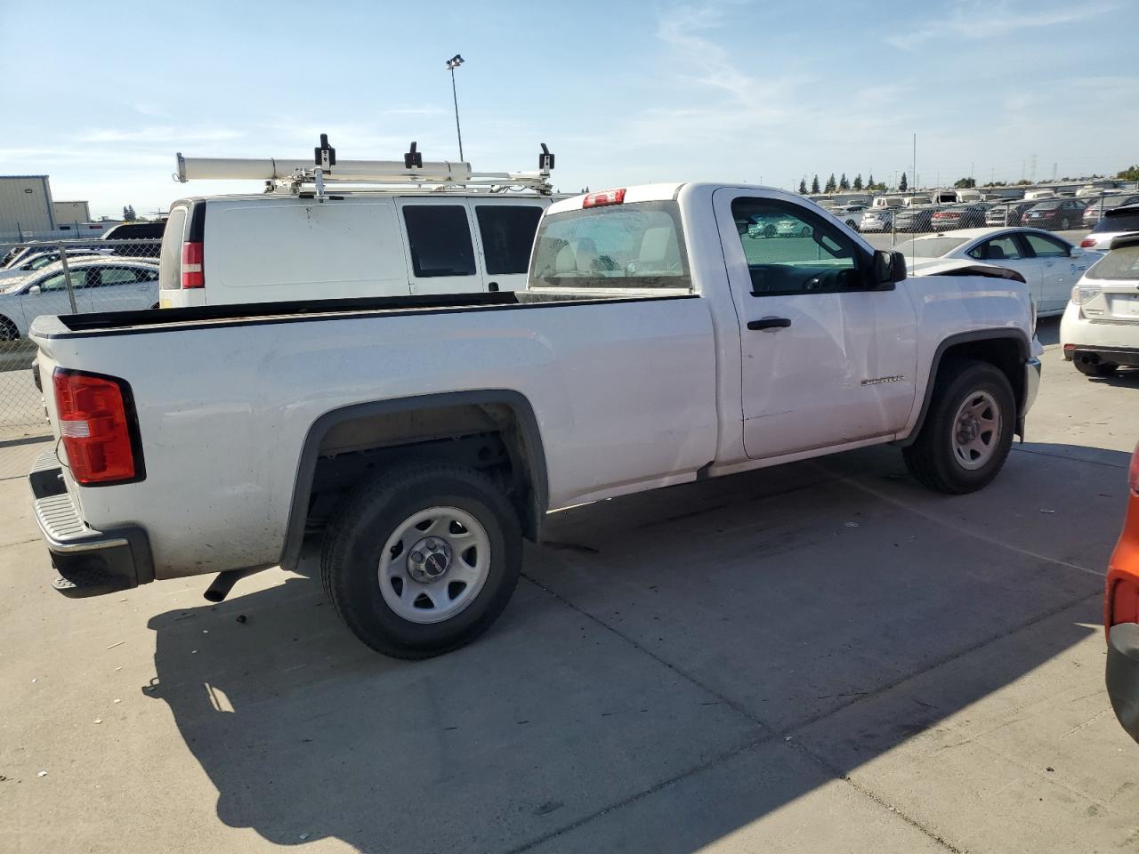 2016 GMC Sierra C1500 - Фото 3