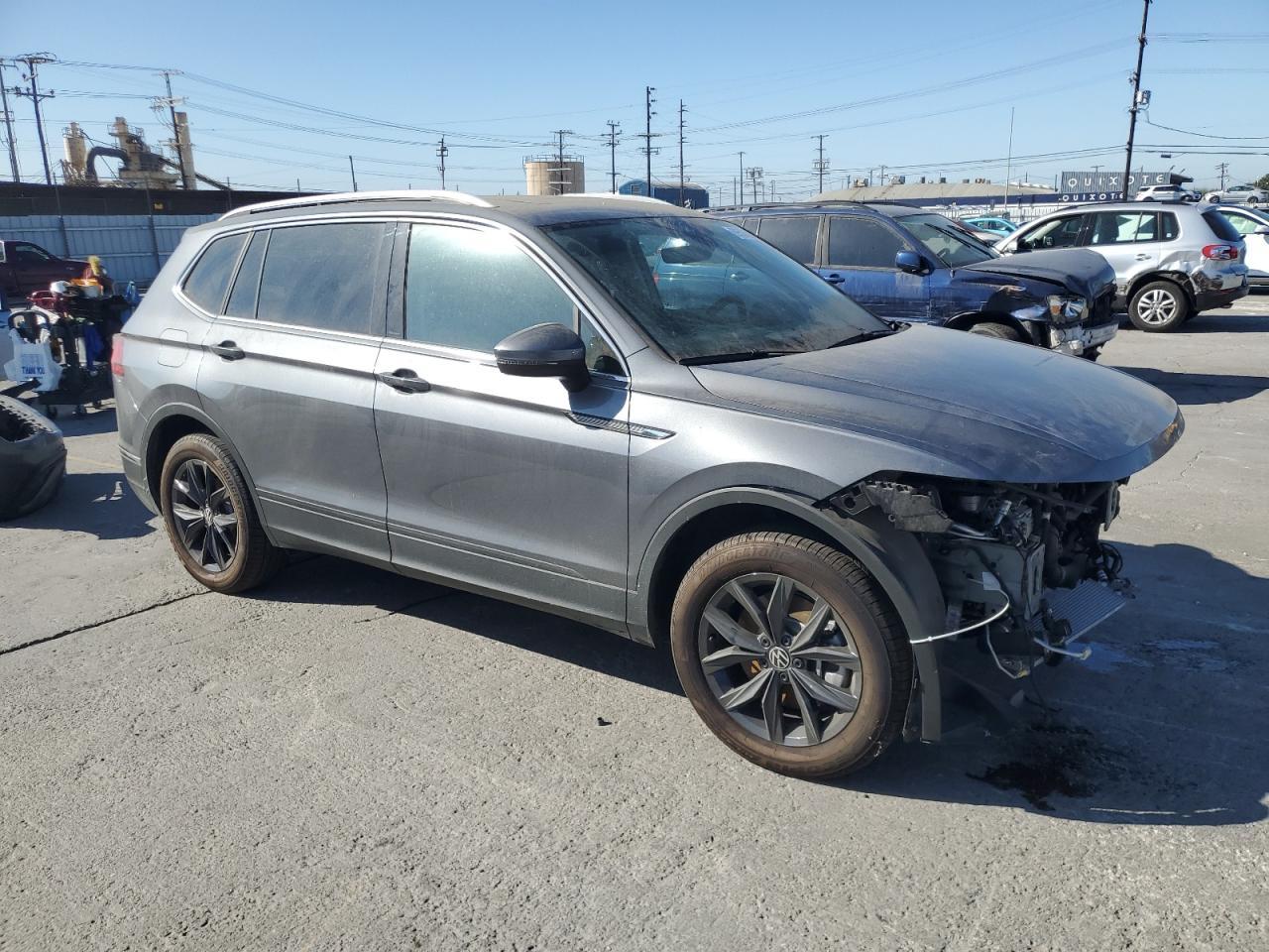 2024 Volkswagen Tiguan Se - Фото 4