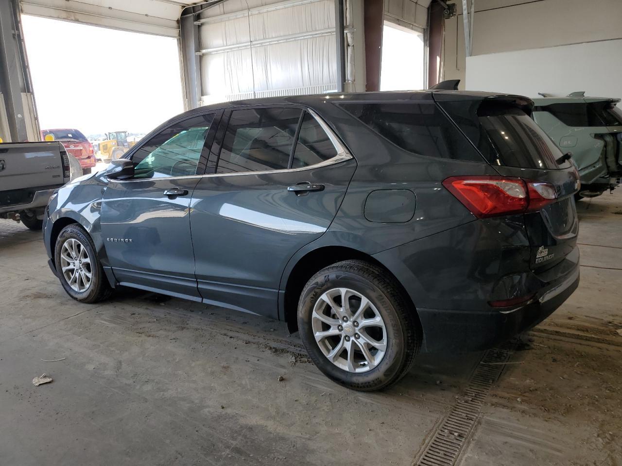 2018 Chevrolet Equinox Lt - Image 2