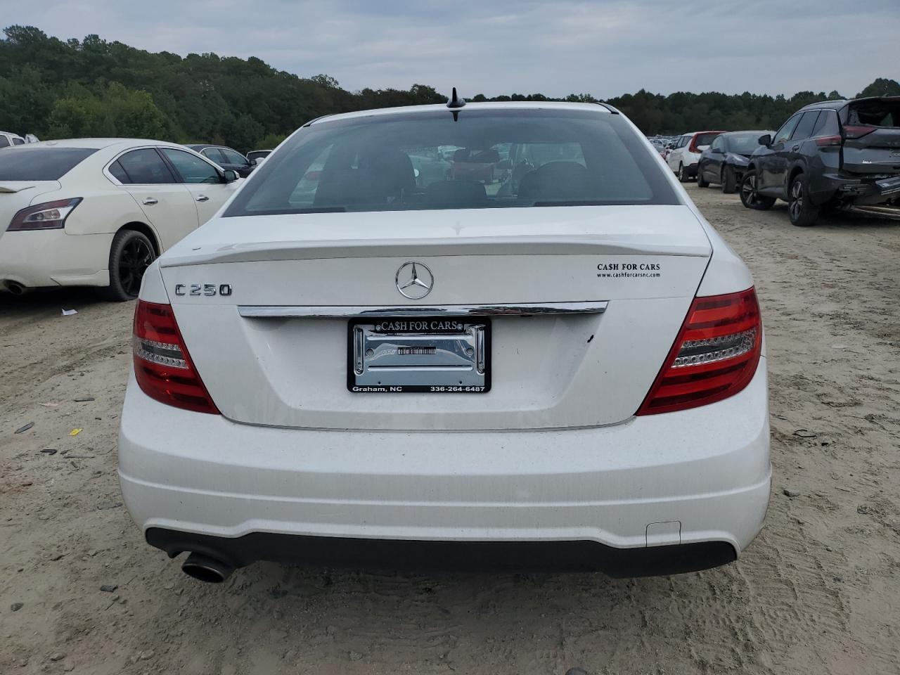 2014 Mercedes-Benz C 250 - Фото 6