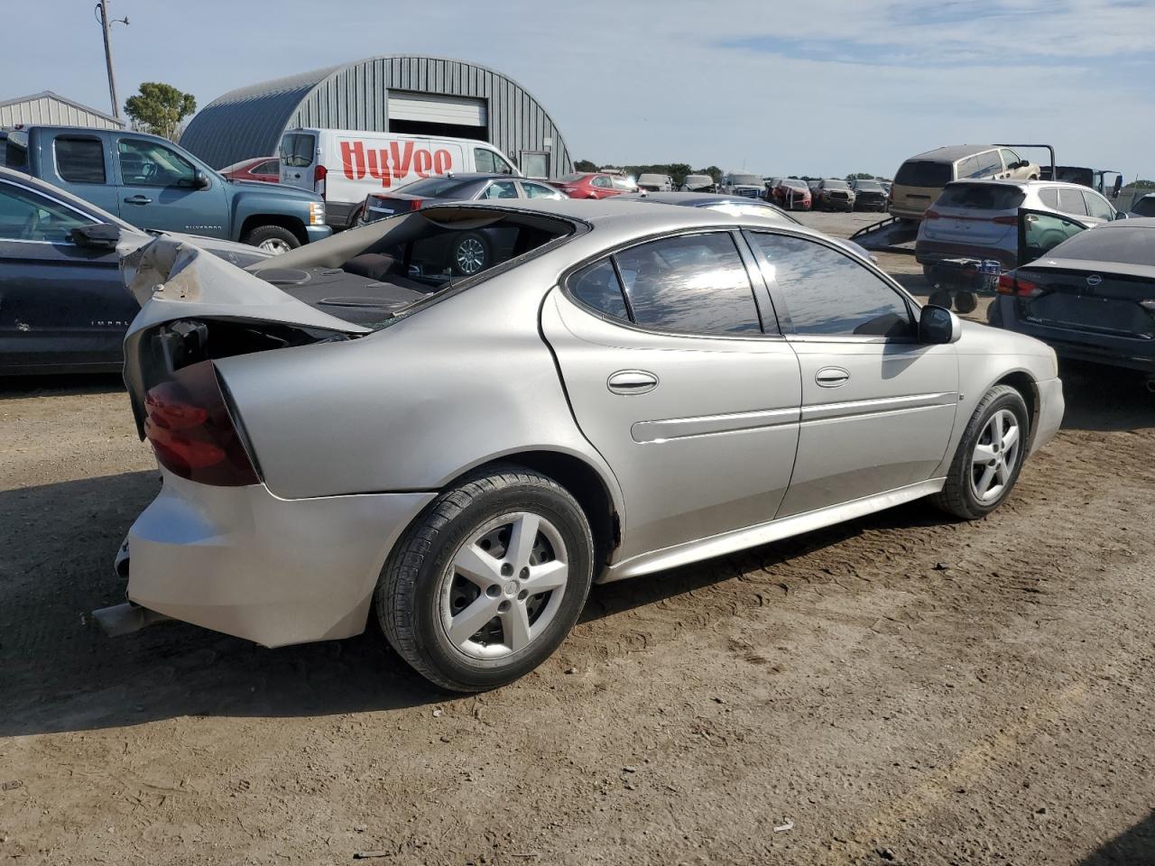 2007 Pontiac Grand Prix - Фото 3