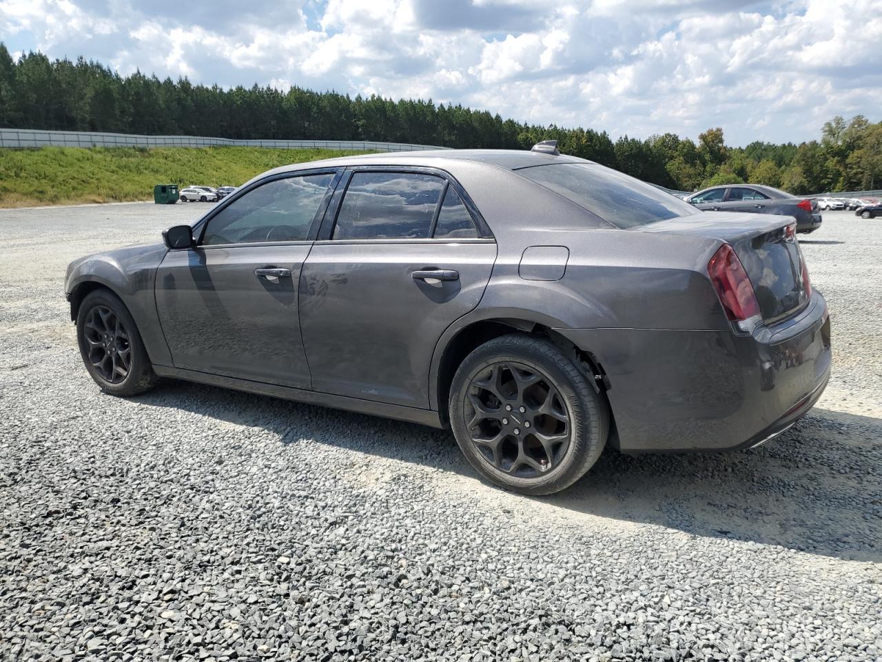 2019 Chrysler 300 S - Image 2