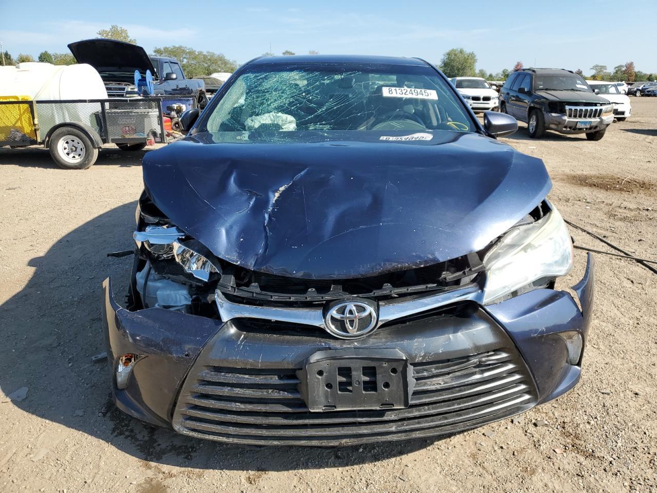2015 Toyota Camry Le - Фото 5