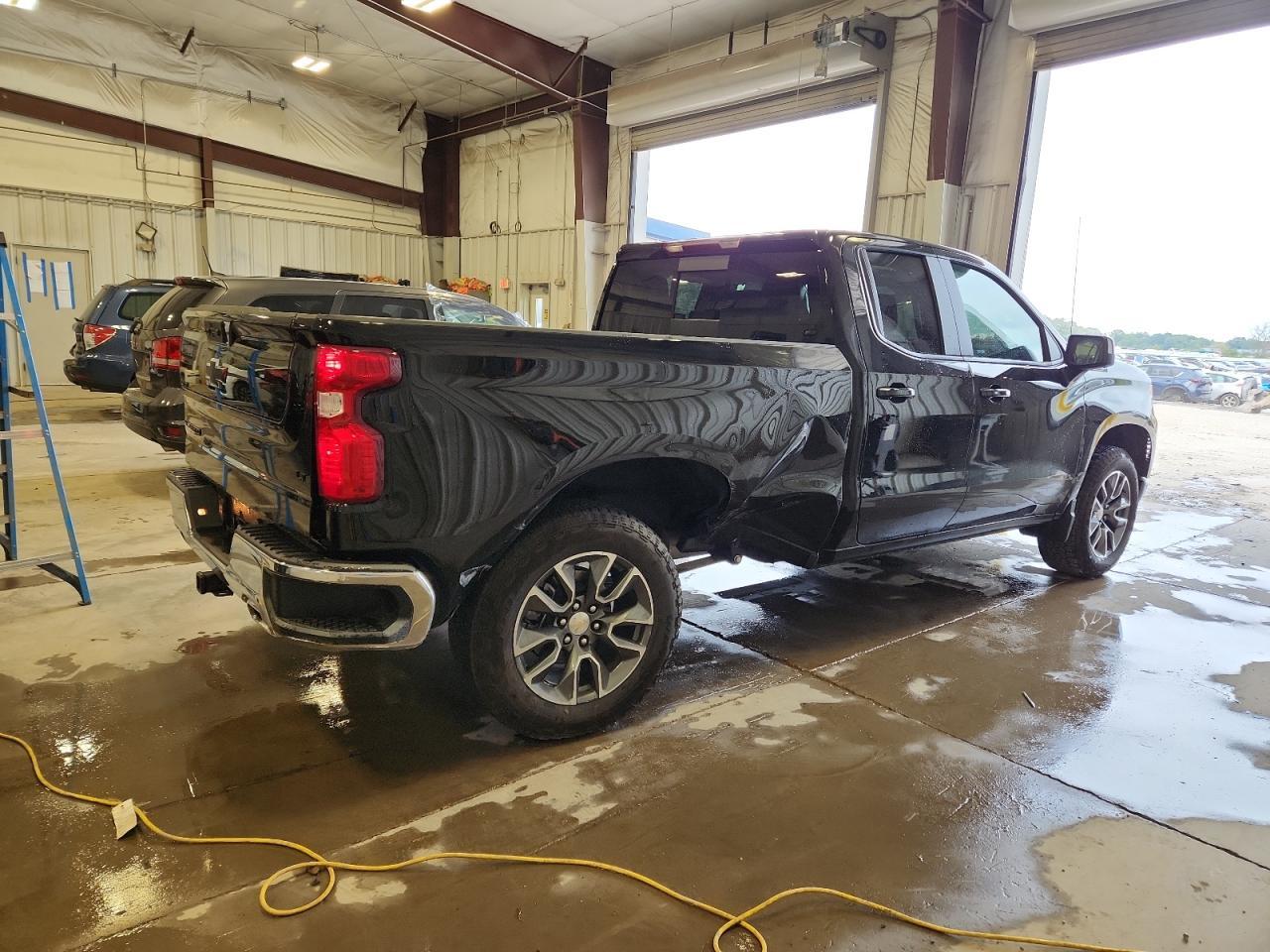 2025 Chevrolet Silverado K1500 Lt - Фото 3