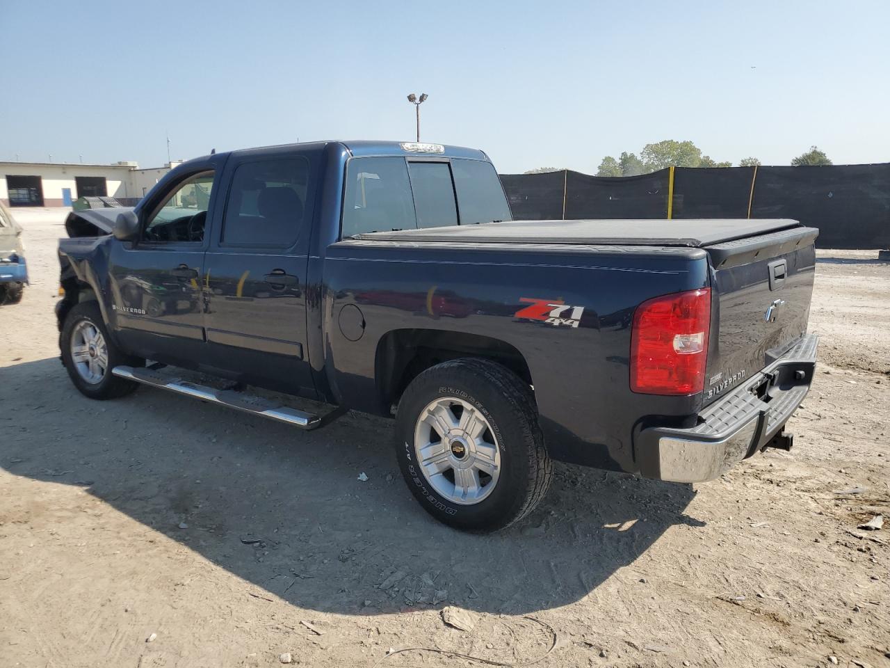 2008 Chevrolet Silverado K1500 - Фото 2