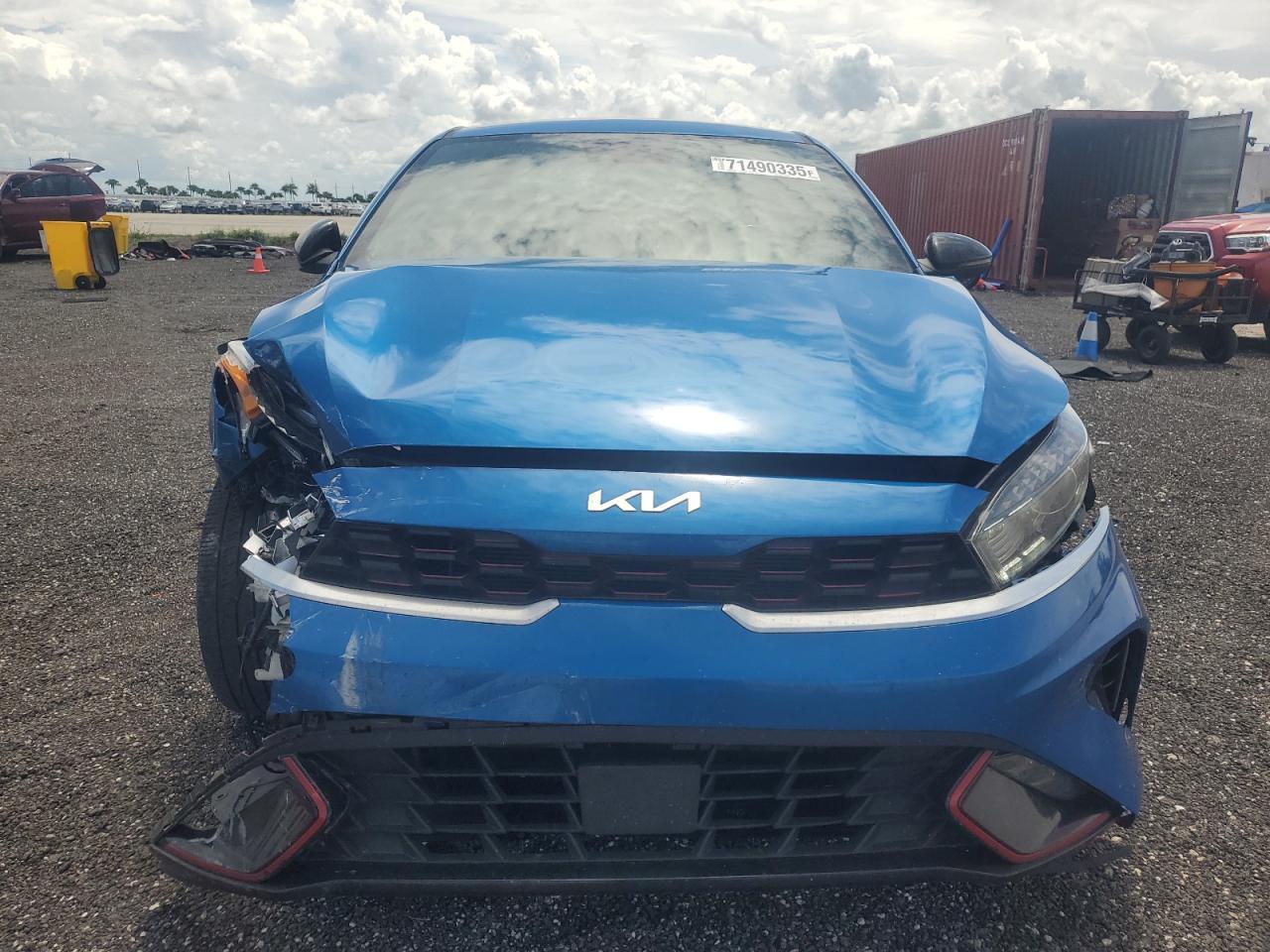 2022 Kia Forte Gt Line - Фото 5